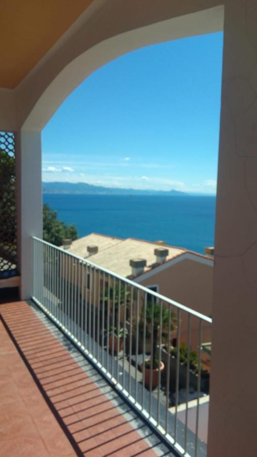 Appartamento Con Super Vista Sul Mare Аренцано Екстериор снимка